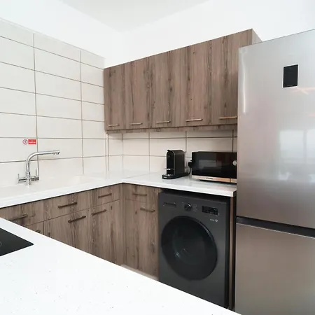 Apartament Vibrant Finikoudes Sea View 2 Bedroom
