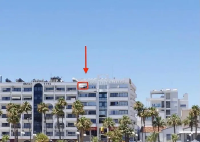 Apartment Vibrant Finikoudes Sea View 2 Bedroom